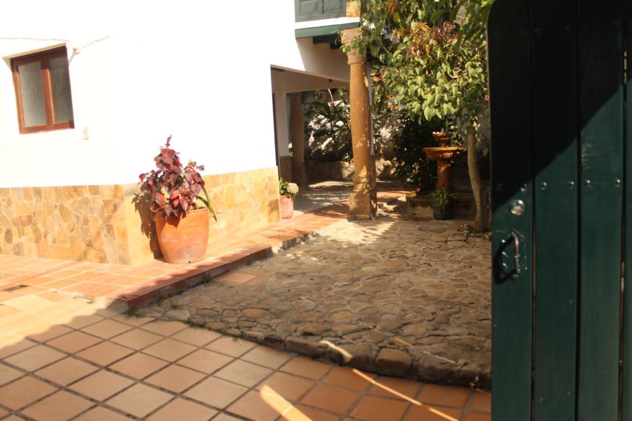 Hospedaje Casa Marsella บียาเดเลย์บา ภายนอก รูปภาพ