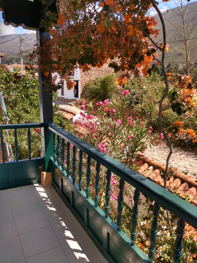 Hospedaje Casa Marsella บียาเดเลย์บา ภายนอก รูปภาพ